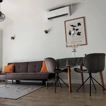 Comfort - Twoj Dom Z Daleka Od Domu *